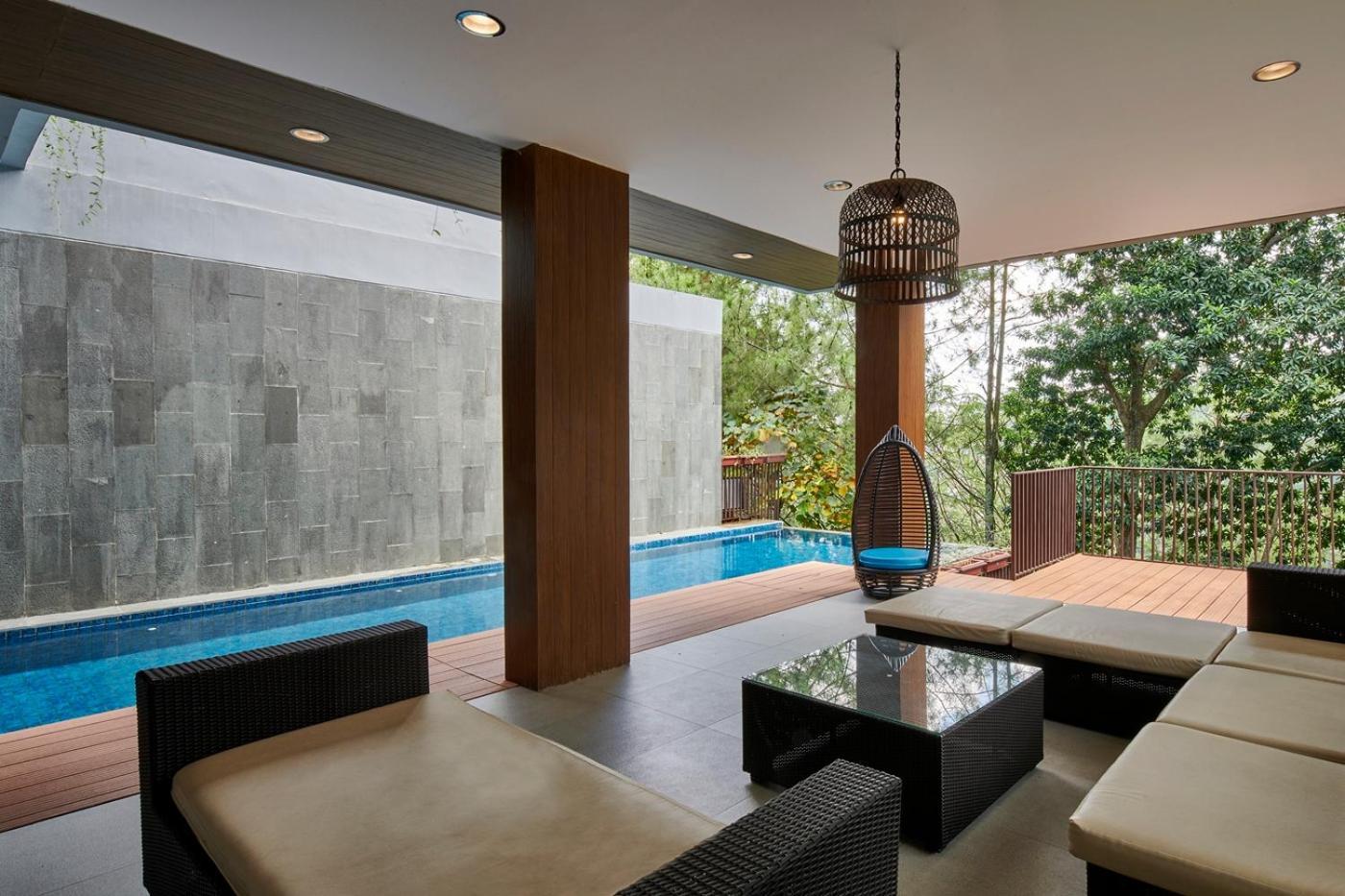 Asmaya Hill View Villa 7 Bedrooms With A Private Swimming Pool Bandung Esterno foto