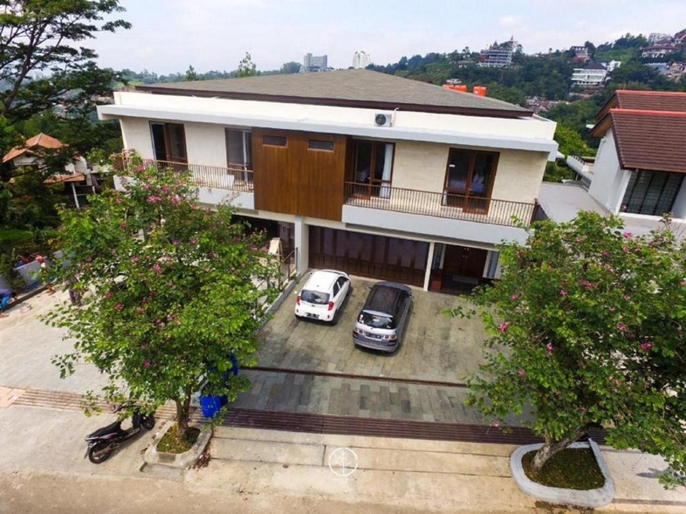 Asmaya Hill View Villa 7 Bedrooms With A Private Swimming Pool Bandung Esterno foto